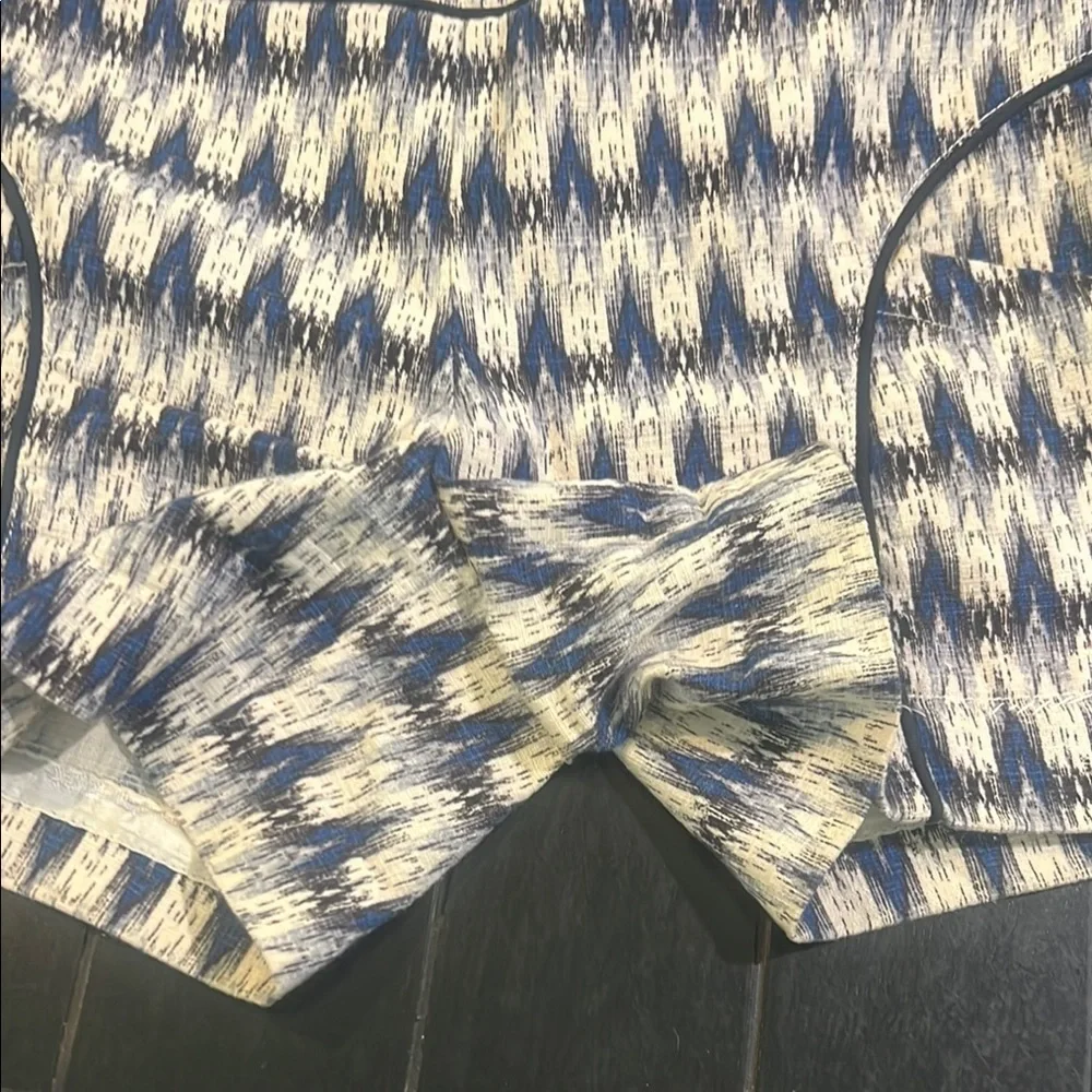 Anthropologie Cartonnier Larimar Ikat Shorts Blue Motif Size 2